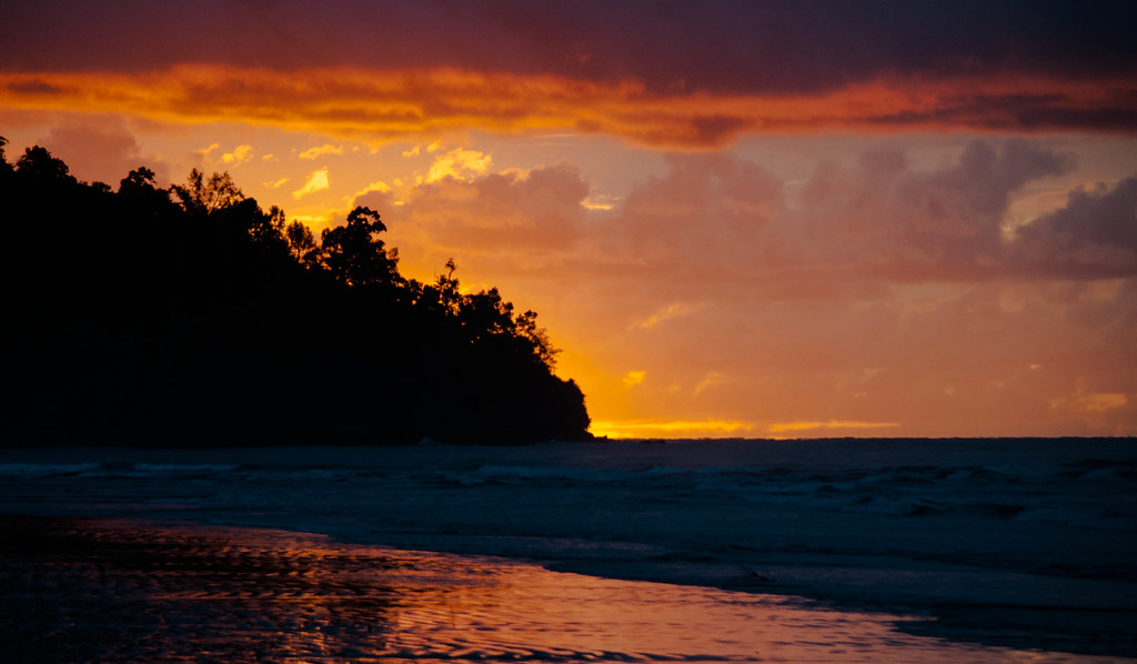 Kota Kinabalu on a Budget: Cheap Routes, Stays and Tips
