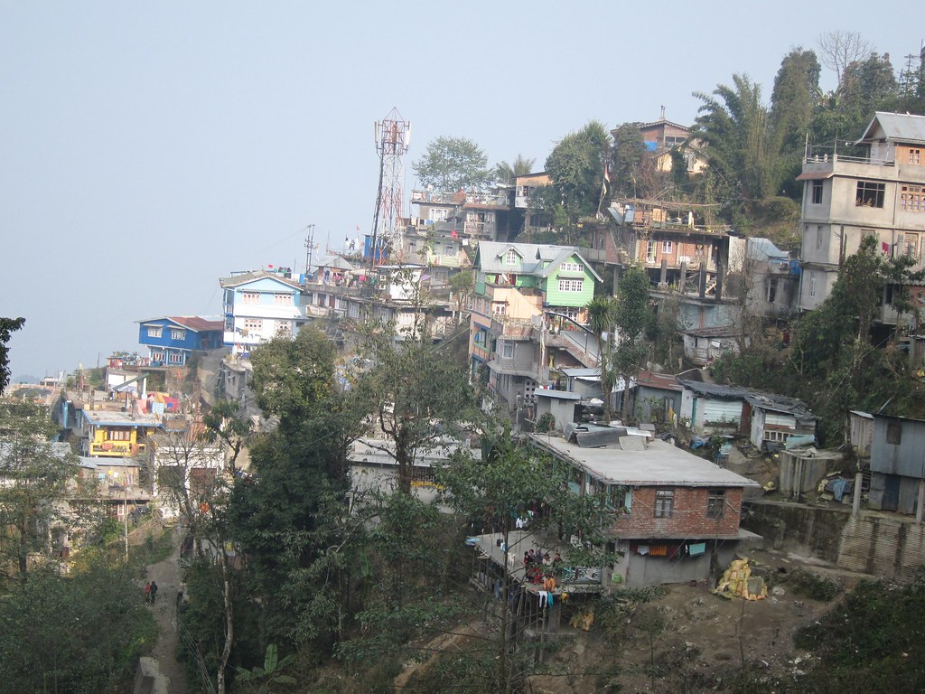 Darjeeling on a Budget: Cheap Routes, Stays and Tips