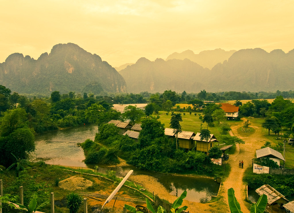 Vang Vieng on a Budget: Cheap Routes, Stays and Tips