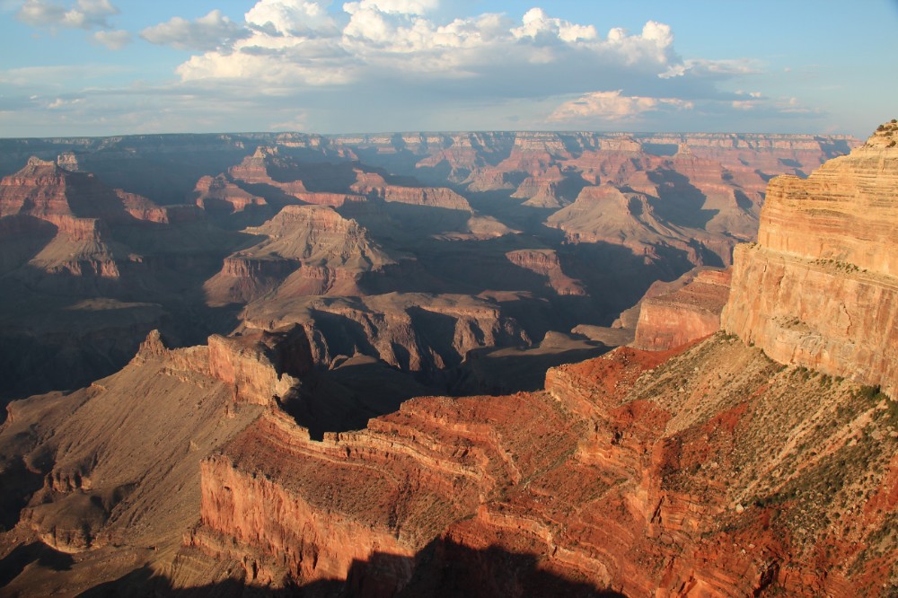 Grand Canyon on a Budget: Cheap Routes, Stays and Tips