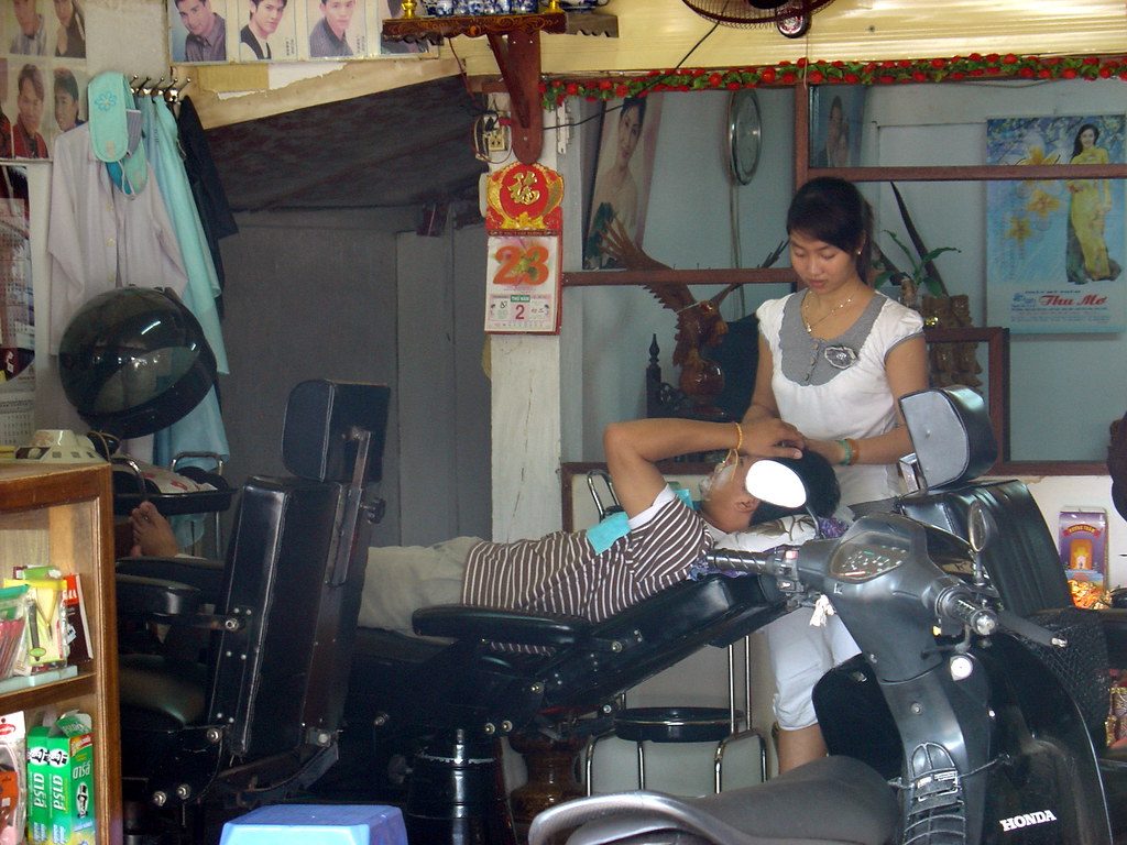 Savannakhet on a Budget: Cheap Routes, Stays and Tips