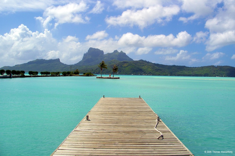 Bora Bora on a Budget: Cheap Routes, Stays and Tips