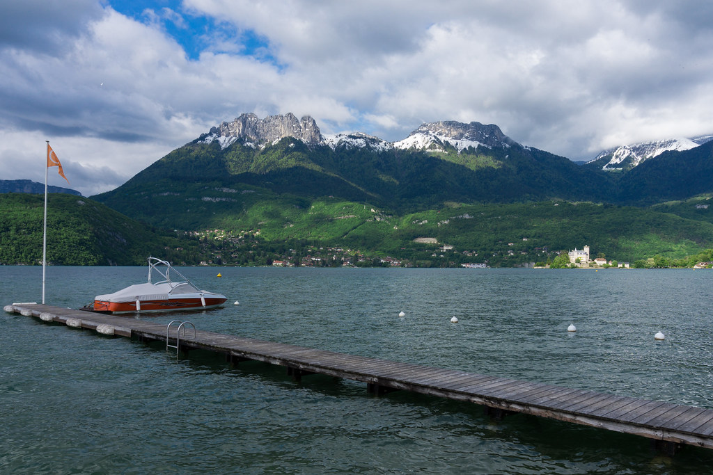 Annecy on a Budget: Cheap Routes, Stays and Tips
