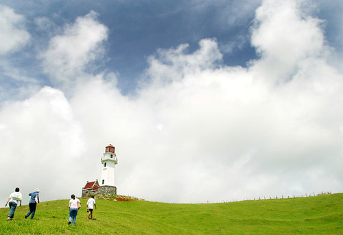 Batanes Culture and Ivatan People on a Budget: Cheap Routes, Stays and Tips