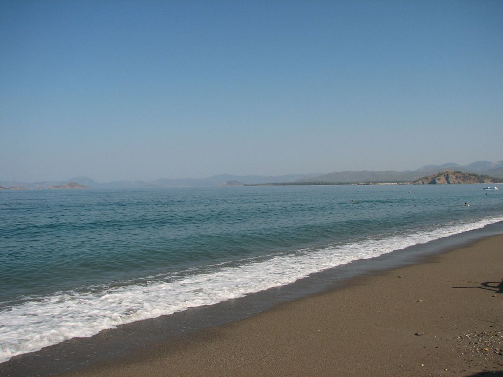 Fethiye on a Budget: Cheap Routes, Stays and Tips