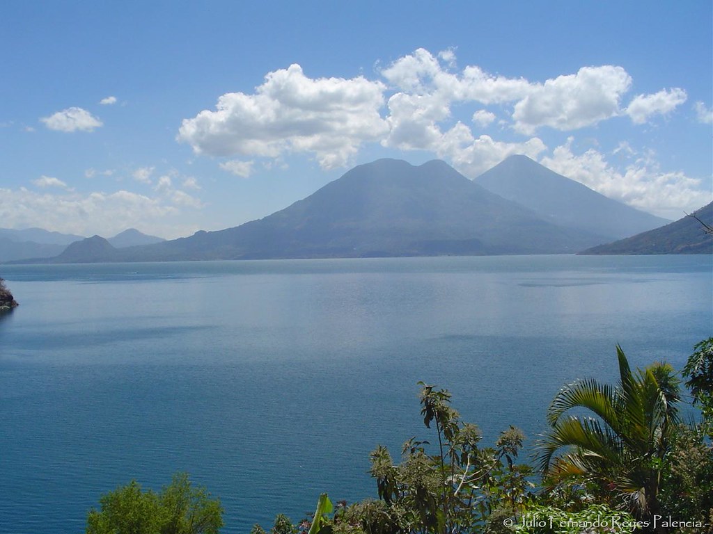 San Marcos Laguna on a Budget: Cheap Routes, Stays and Tips