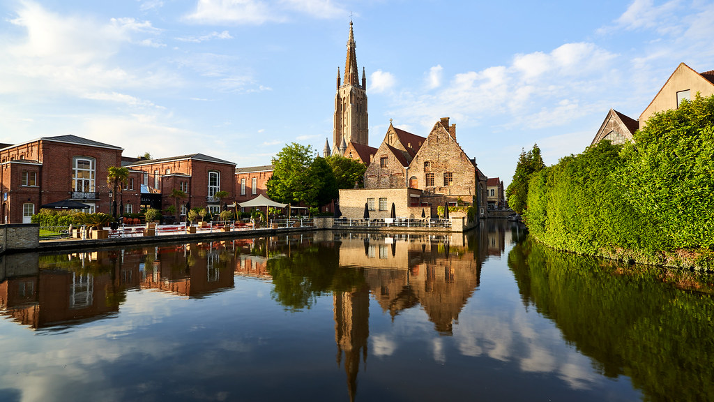 Bruges on a Budget: Cheap Routes, Stays and Tips