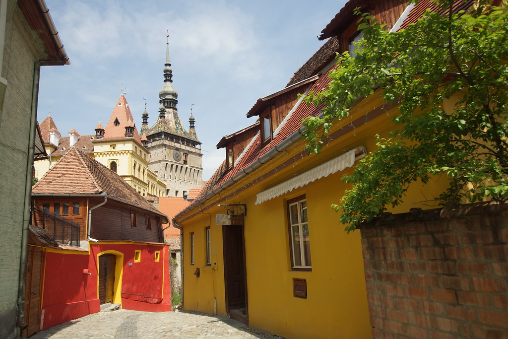 Sighisoara on a Budget: Cheap Routes, Stays and Tips