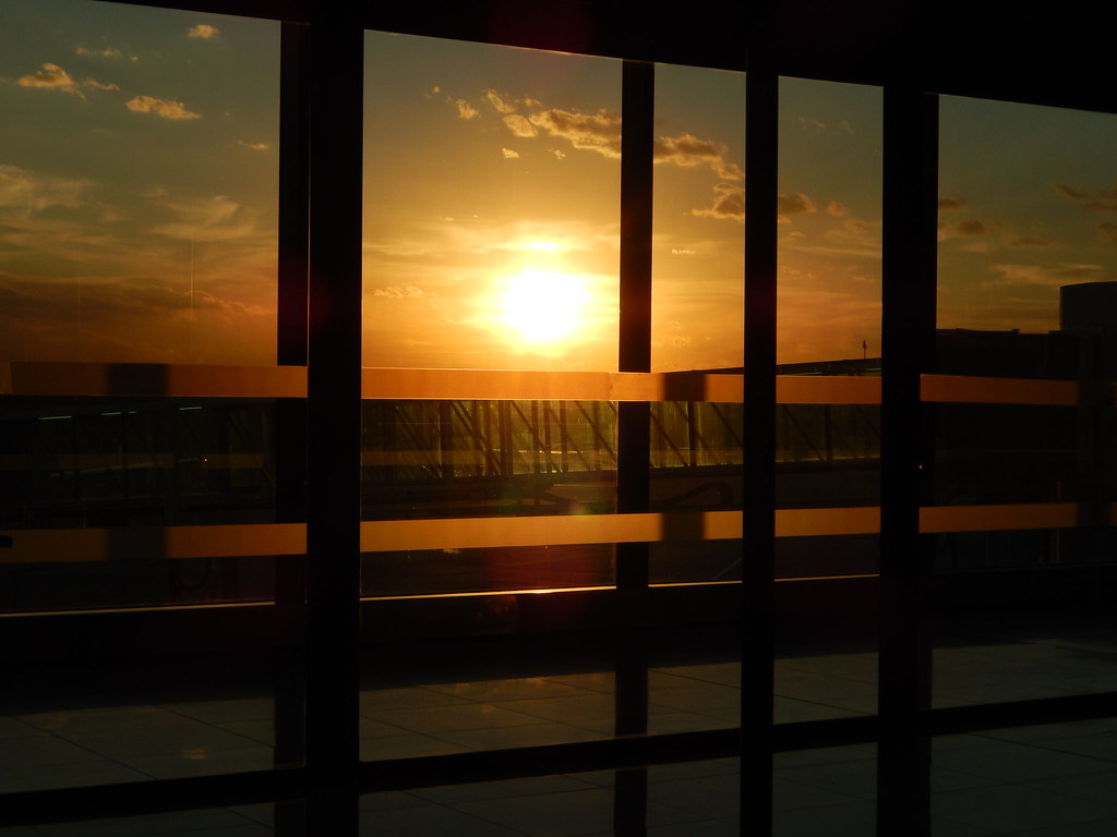 Algiers on a Budget: Cheap Routes, Stays and Tips