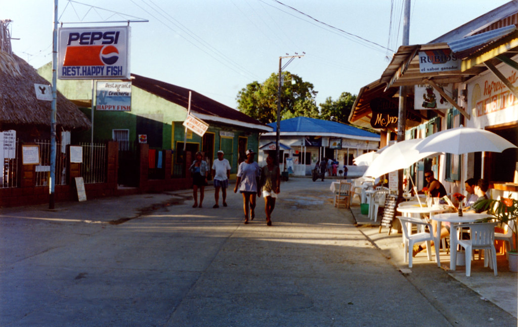 Livingston on a Budget: Cheap Routes, Stays and Tips