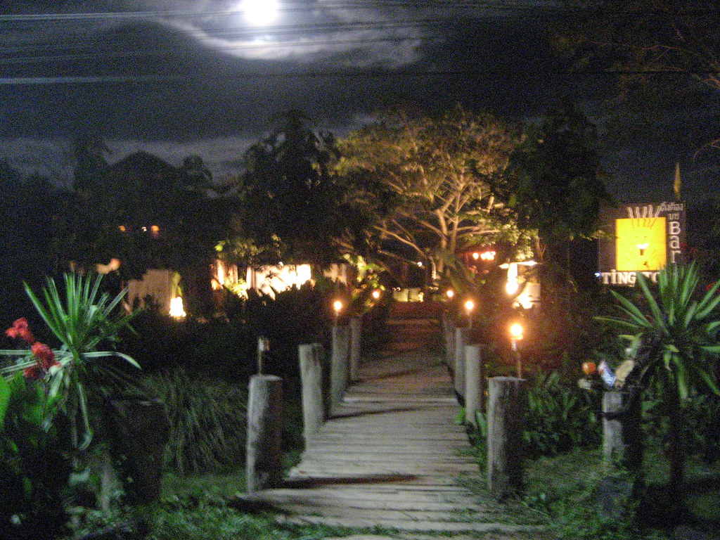 Pai on a Budget: Cheap Routes, Stays and Tips